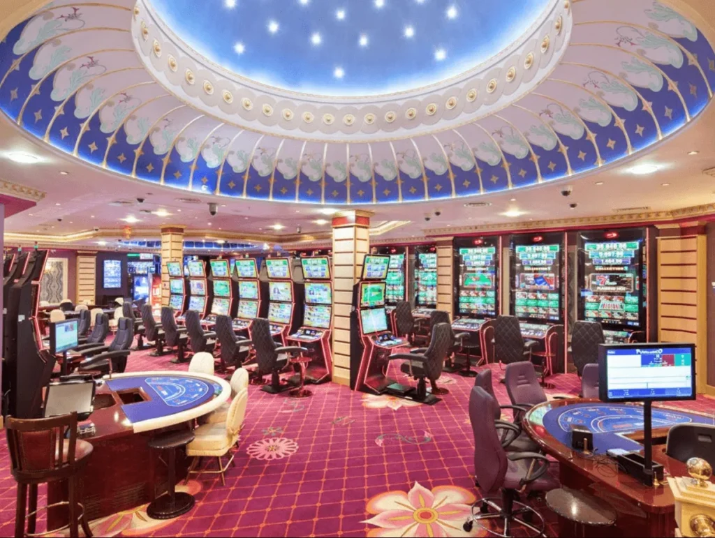 Pengalaman Menarik Bermain Slot Online di Maxwin288